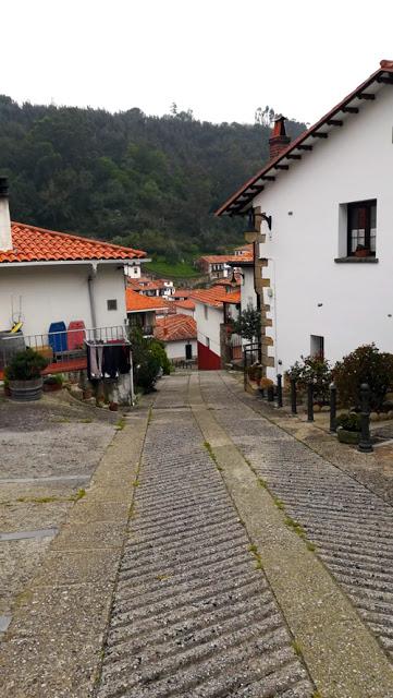 Abierta la Ruta de Carlos V, Tazones a Villaviciosa, Asturias.