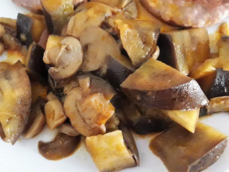 BERENJENAS CON CHAMPIÑONES