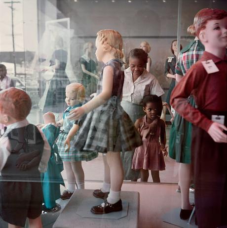 10 Fotos a color de los años 50 originales recuperadas de un viejo cajon