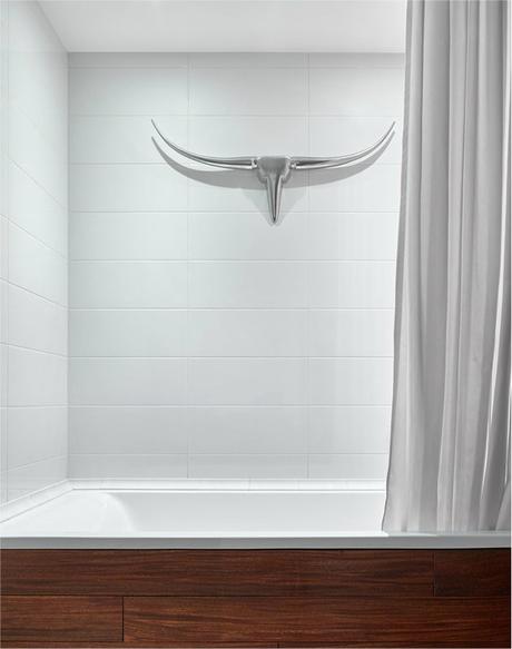 Un apartamento con detalles y ambiente desenfadado