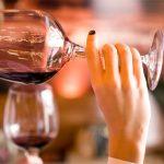 Los 10 mandamientos para tomar una buena copa de vino