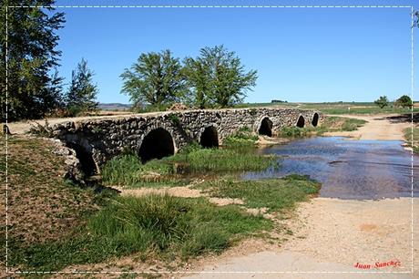 Puente de Sandoval de la Reina