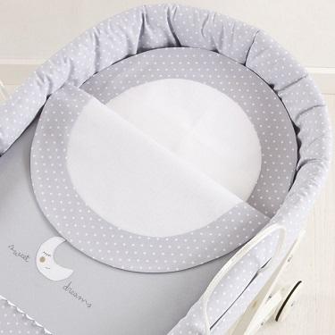 Vestiduras para moises, seron o capazo de mimbre del bebe detalle colcha y funda almohada moises seron capazo