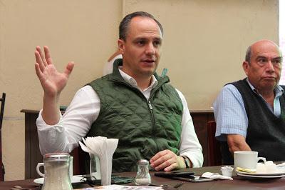 “QUE DOCUMENTE LAS ACUSACIONES EN MI CONTRA, O QUE SE DISCULPE PÚBLICAMENTE”: JESÚS MARTÍN CUANALO ARAUJO