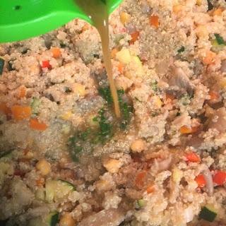 QUINOA CON VERDURITAS Y GARBANZOS AL ALIÑO DE COMINO Y LIMÓN