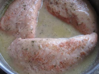 Solomillo de pavo en salsa de ajos Thermomix