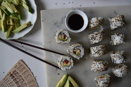 Da Vinci Rolls. Uramakis de atún, pimiento y aguacate.