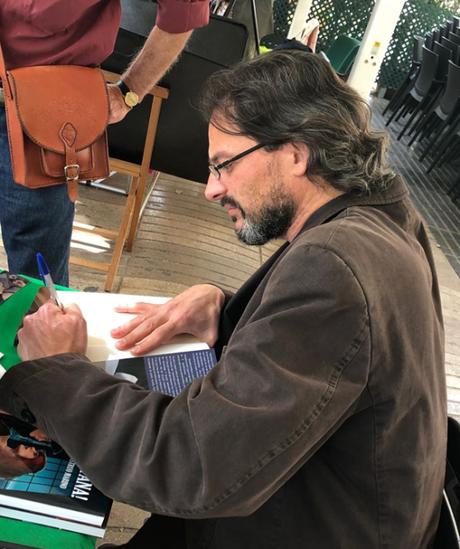 Crónica de un bonito Sant Jordi en la Rambla de Barcelona