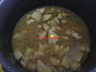 GUISO DE PATATAS CON PECHUGA DE POLLO Y CÚRCUMA EN OLLA GM E Y TRADICIONAL