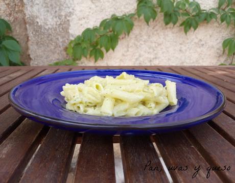 Macarrones a la albahaca (tradicional o Thermomix) Macarrones a la albahaca (tradicional o Thermomix)