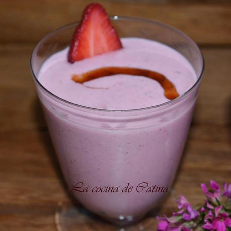 Crema de fresas y caramelo