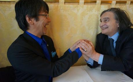 El león duerme esta noche: la poética mirada de Nobuhiro Suwa. El león duerme esta noche: la poética mirada de Nobuhiro Suwa.