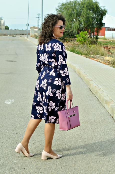 Vestido midi estampado de flores Vestido midi estampado de flores