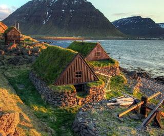 Inicios del desarrollo urbano en Islandia: Granjas y puestos comerciales