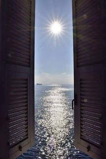 YA NO ME ESCUCHAS...