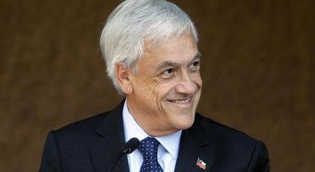 Sebastián Piñera y la polémica “Tengo más de cien primos y hay uno solo que está en el Gabinete” Sebastián Piñera y la polémica “Tengo más de cien primos y hay uno solo que está en el Gabinete”