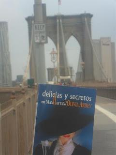 La revista MIA recomienda DELICIAS Y SECRETOS EN MANHATTAN