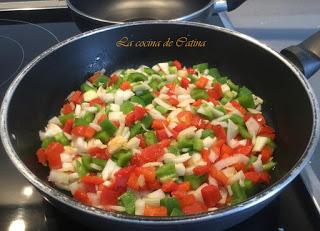 Trenza de pollo con verduras