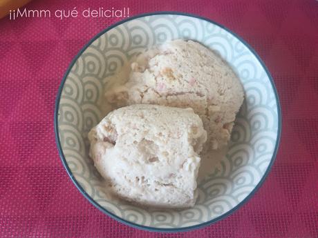 HELADO DE FRESA Y PLÁTANO HELADO DE FRESA Y PLÁTANO
