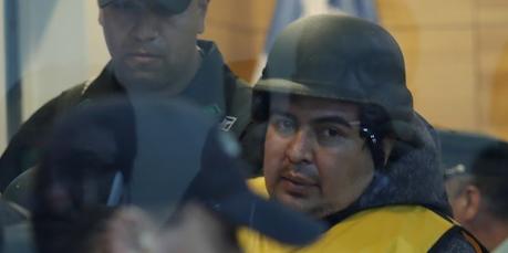 Caso Ámbar: Sujeto acusado del crimen fue a la formalización con casco antibalas