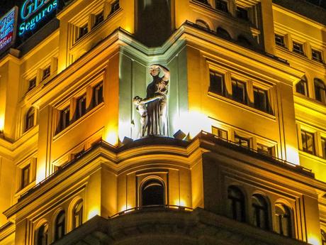 Los tejados de Madrid a vista de Zoom. Calle Alcalá (2), de calle Sevilla a Plaza de Cibeles