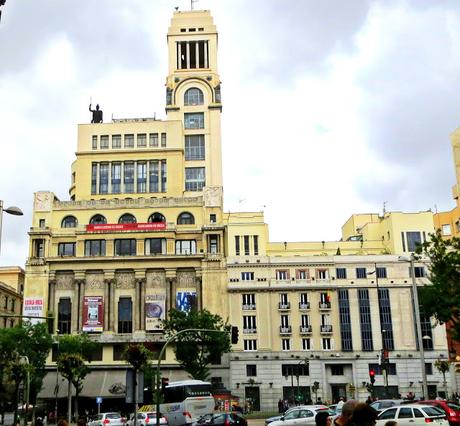Los tejados de Madrid a vista de Zoom. Calle Alcalá (2), de calle Sevilla a Plaza de Cibeles