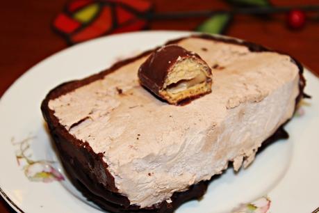 TRONCO HELADO RELLENO DE KINDER BUENO