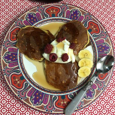 Tortitas De Plátano Con Sirope De Arce Tortitas De Plátano Con Sirope De Arce