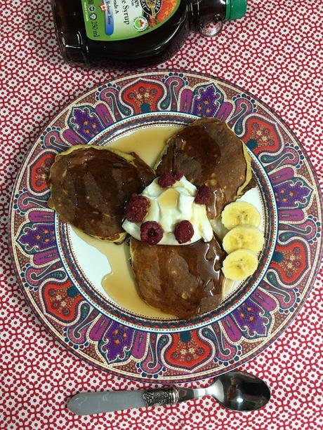 Tortitas De Plátano Con Sirope De Arce Tortitas De Plátano Con Sirope De Arce