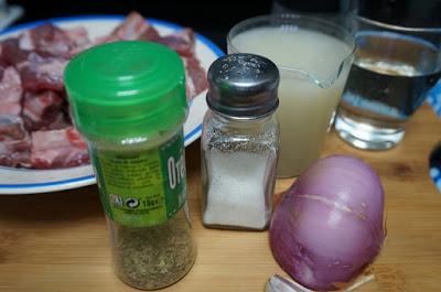 Costillas de cerdo al vino blanco