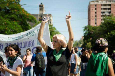 Argentina. Primera mujer trans egresada de la Universidad Nacional del Nordeste