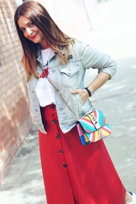 Falda polipiel roja