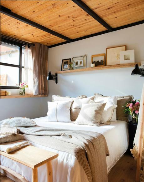 Un ático de dos plantas conectado con el cielo