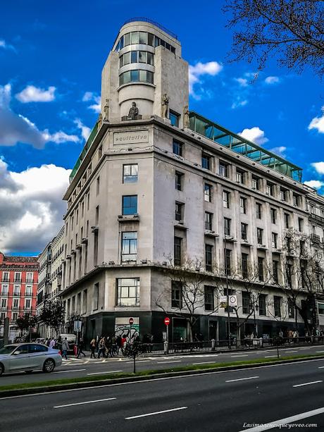 Fotos tomadas con Zoom del edificio de la Equitativa en la calle Alcalá
