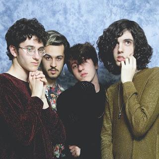 Entrevista | Poolshake: “Nuestros temas hablan de pureza y nostalgia”