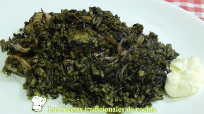 Arroz negro de calamares Receta fácil y rápida