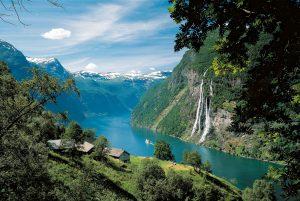 En el Corazón de Los Fiordos – Christine Kabus