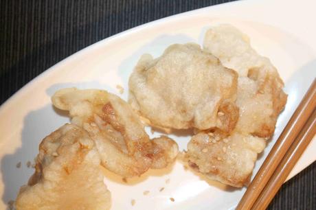 POLLO KARAAGE EN TEMPURA POLLO KARAAGE EN TEMPURA