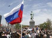 Miles rusos unen contra Putin antes inauguración