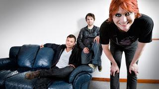 Manic Street Preachers - Hold me like a heaven (2018) Manic Street Preachers - Hold me like a heaven (2018)