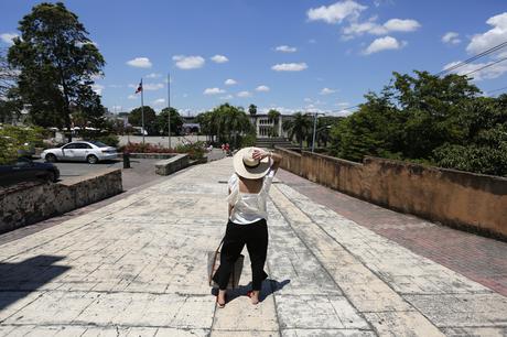 bloguera moda santo domingo blusa de zara pantalón culotte sombrero fedora paja asos