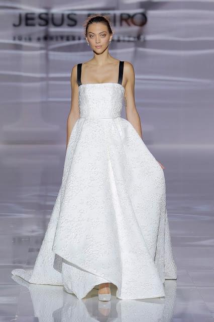 Jesus Peiro celebra su 30 aniversario en la Barcelona Bridal Week con su colección Heritage