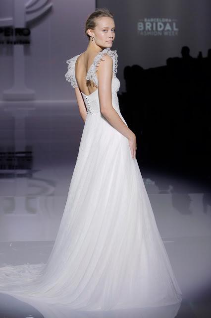 Jesus Peiro celebra su 30 aniversario en la Barcelona Bridal Week con su colección Heritage