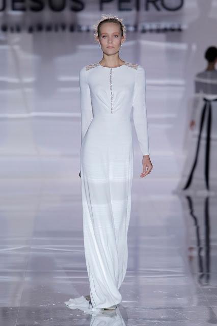 Jesus Peiro celebra su 30 aniversario en la Barcelona Bridal Week con su colección Heritage