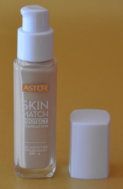 “Skin Match Protect Foundation” de ASTOR