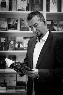 La tragedia del girasol. Benito Olmo