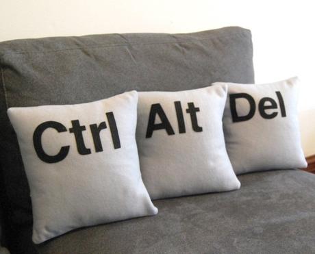 ctrl alt del almohadas