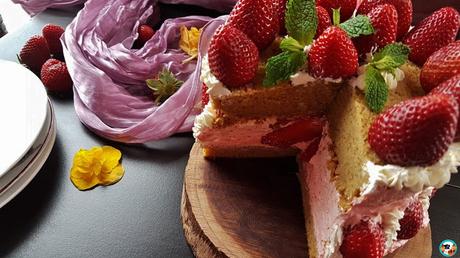 Tarta de fresas con crema de mantequilla