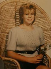 Policía: hasta 6 niñas pueden ser enterradas en el sitio de Michigan Esta es una foto de Cindy Zarzycki alrededor de los 13 años,