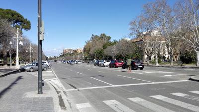 Gorrillas “Chantaje al amparo de la ley”.